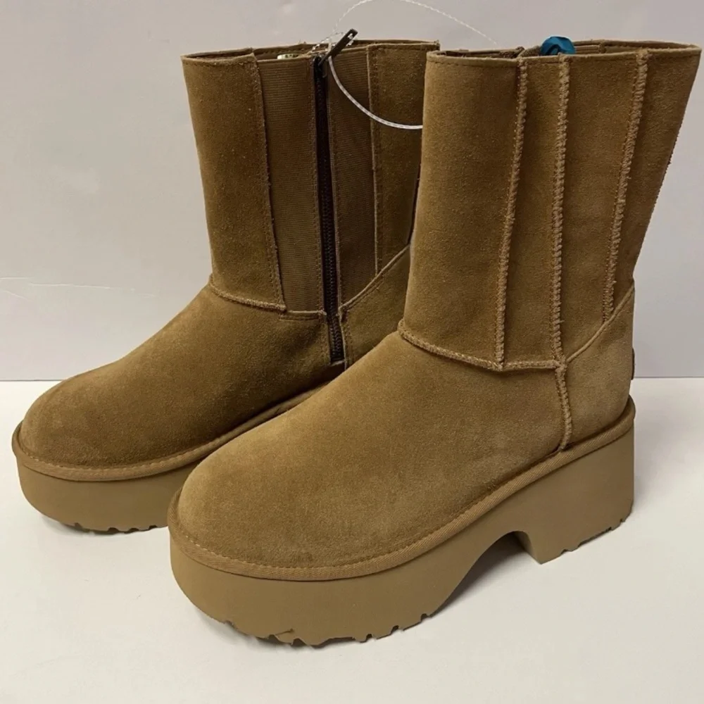 UGG step up